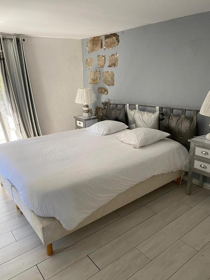 Le Moulin De Pommeuse Bed and Breakfast Buitenkant foto