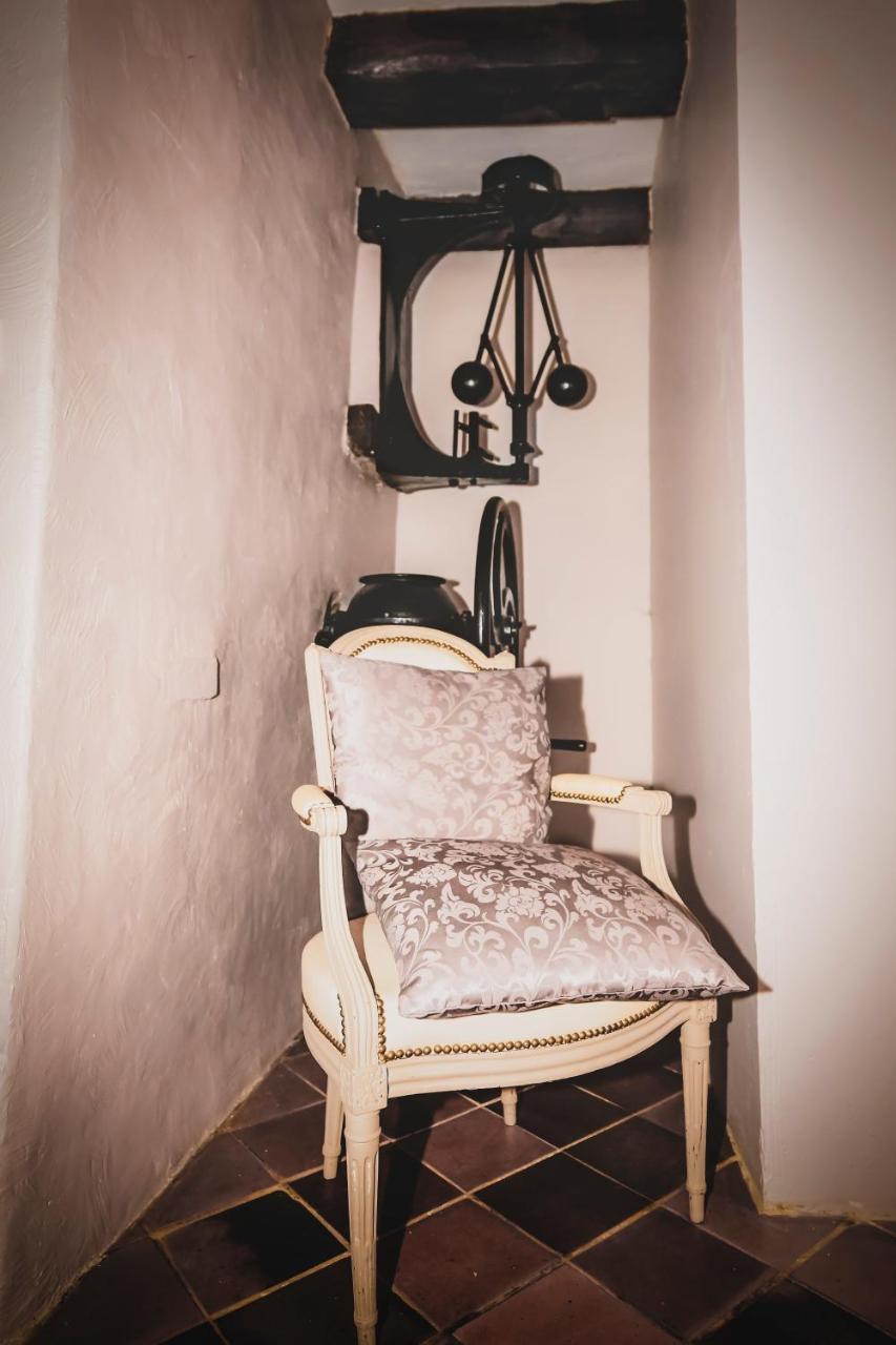 Le Moulin De Pommeuse Bed and Breakfast Buitenkant foto